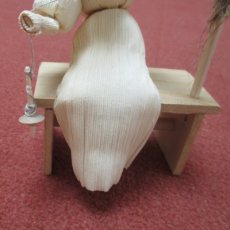 画像3: トウモロコシ人形　麻糸つむぎ　チェコ　手作り　民芸 (3)